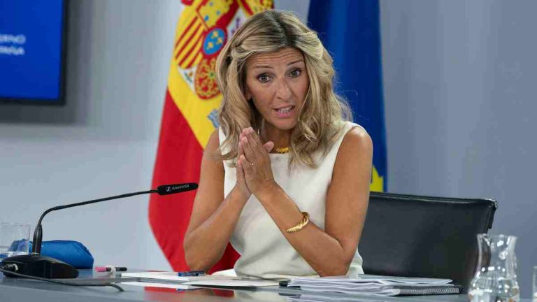 Ny kalender med vilken Díaz vill tvinga självarbetslöst till tidskontroll