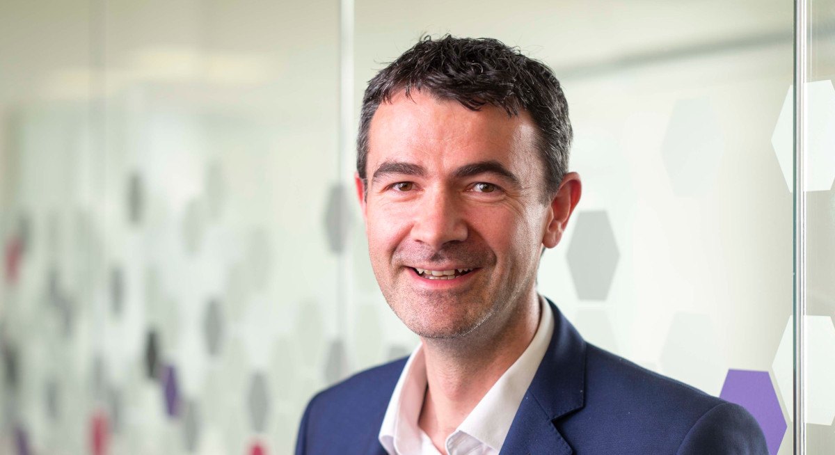 Nästan 70 st av IT -ledare tror att AI kan sänka personalens stressnivåer