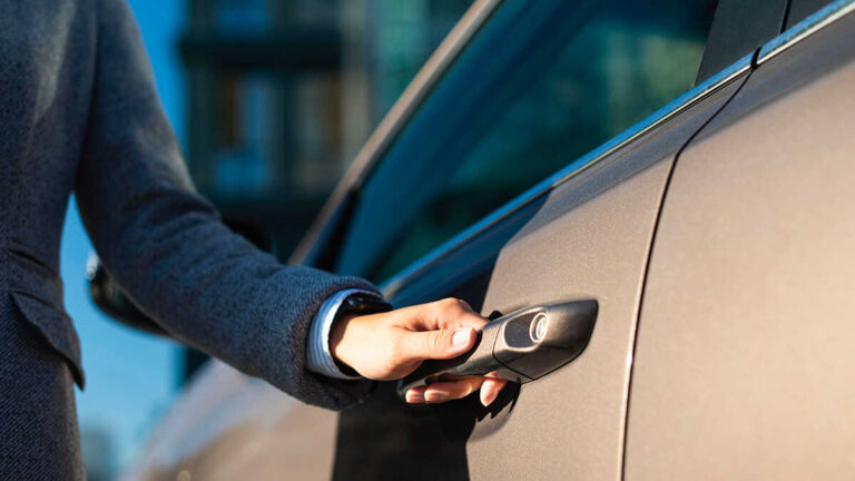 Så här beskattas medlemmars gratis användning av bilar och utrustning