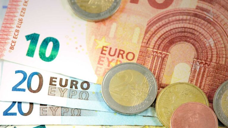 Nytt avtal för andalusiska små och medelstora företag att få tillgång till finansiering utan behov av garantier nästa år