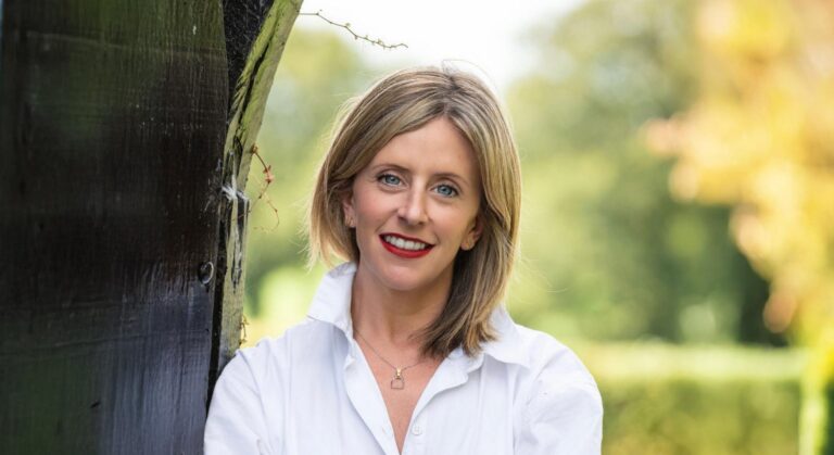 Hur kan urspårningar i ledarskapet på arbetsplatsen orsaka en giftig triangel?