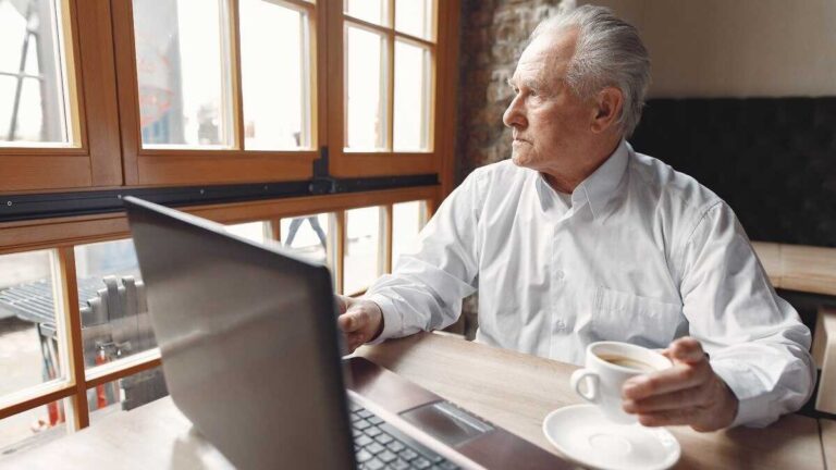 Publicerade kraven för att egenföretagare ska få bonus om de inte når minimipensionen 2026