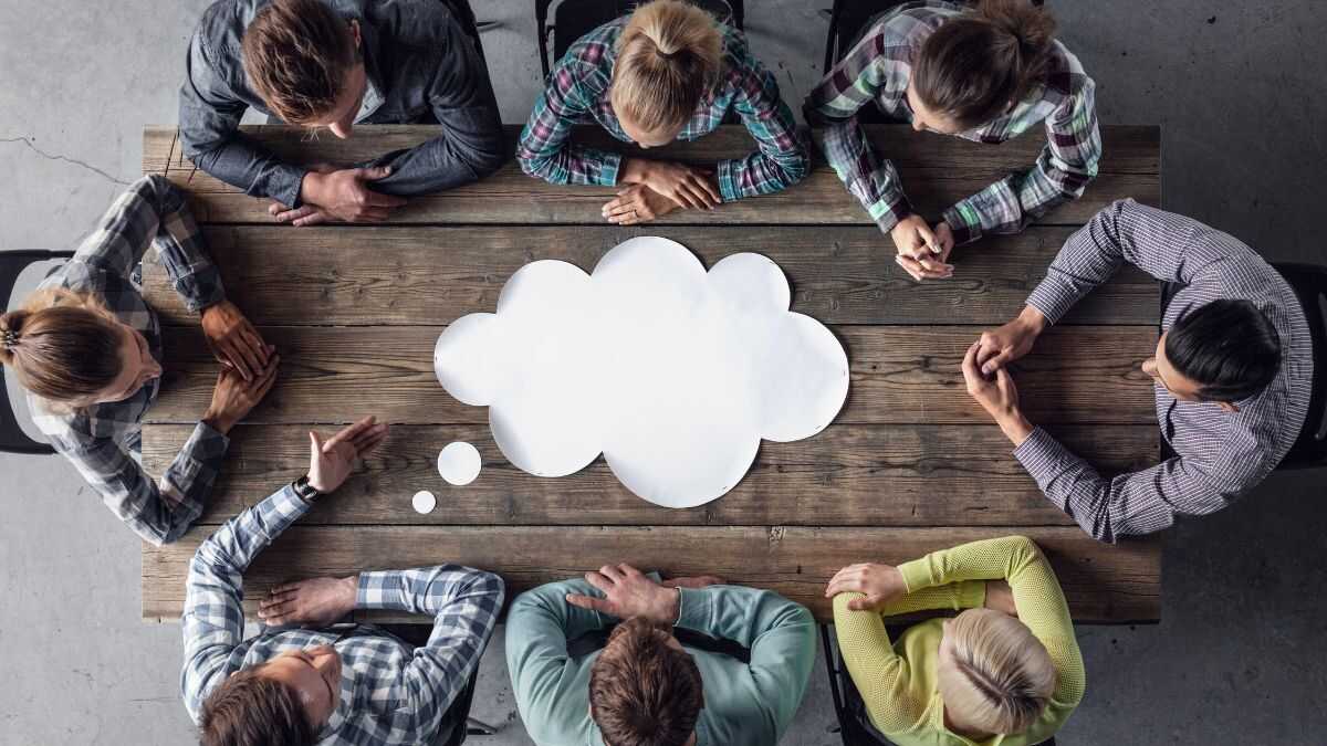 Små och medelstora företag skulle kunna motivera 60 % av sina anställda med flexibilitet och andra åtgärder, inte med löner