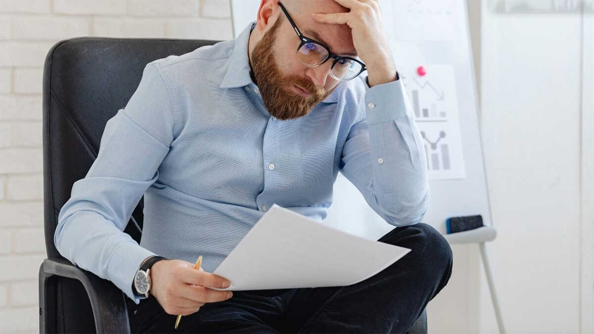 Företagare som är egenföretagare kan också bli av med sina företags skulder hos socialförsäkringen eller statskassan