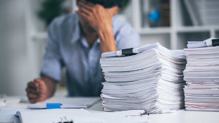 Socialförsäkringen vill fördubbla perioden för egenföretagare att meddela anställdas uttag