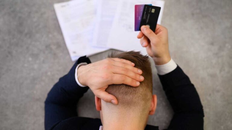 Hälften av europeiska små och medelstora företag rapporterar förseningar i betalningar som äventyrar deras likviditet