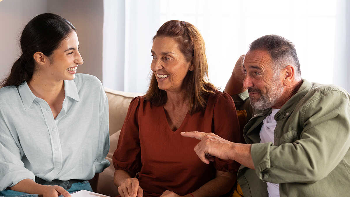 Finansministeriet bekräftar att familjemedlemmar till egenföretagare inte behöver betala skatt om de ger pengar för verksamheten