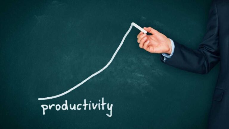Specialisering och slutet på multitasking skulle förbättra produktiviteten för små och medelstora företag