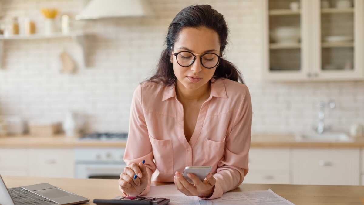 Egenföretagare ska inkludera sitt resultat från 2025 års reglering i denna inkomst