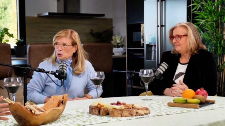 podden ledd av kvinnor som visar att det inte finns någon åldersgräns för att starta företag
