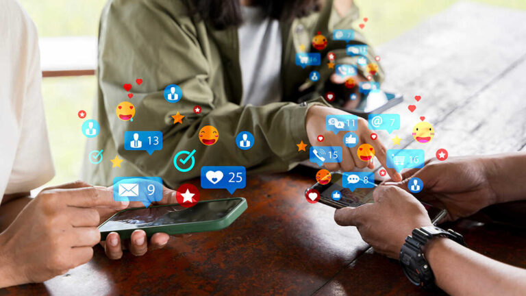 Frilansare kan kräva pengar för attacker som skadar deras företags rykte
