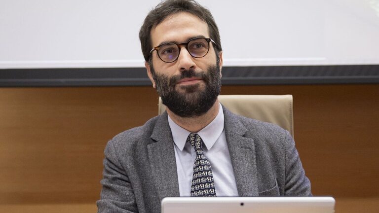 Regeringen godkänner ett utkast så att även små och medelstora företag kan bli börsnoterade