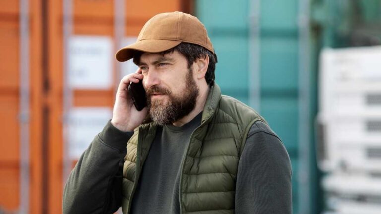 Regeringen skyddar egenföretagare transportarbetare med sanktioner så att de påverkar de stigande bränslepriserna