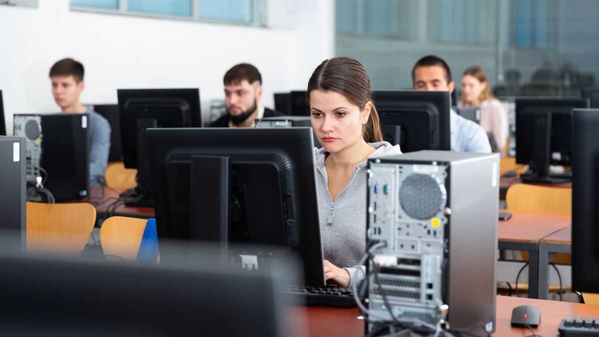 Dual FP kan spara små och medelstora företag upp till 100 000 euro genom att hindra dem från att anställa fel anställd