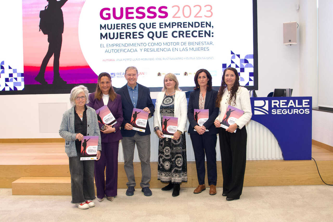 Entreprenörskap förbättrar universitetskvinnors välbefinnande och minskar könsskillnaderna, enligt en rapport