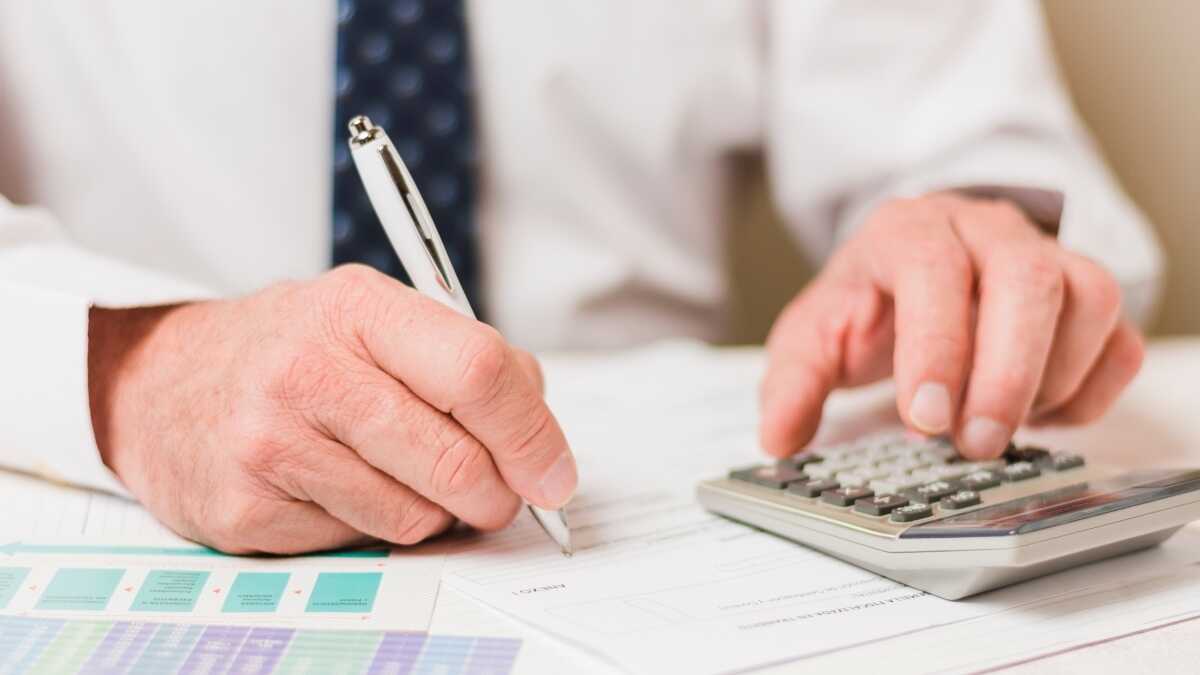 Högsta domstolen tvingar egenföretagare att göra om lönelistan om arbetaren inte förstår dem