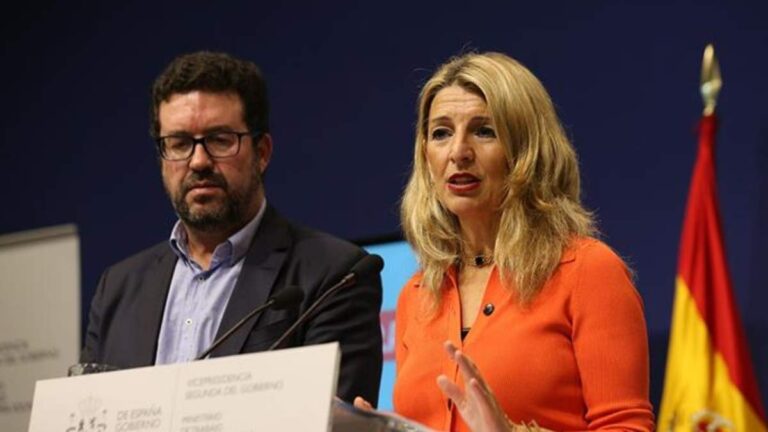 Labour säger att de kommer att godkänna tidskontroll för egenföretagare under de kommande veckorna
