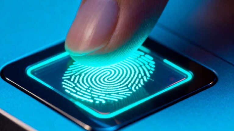 Justice upphäver dataskyddsguiden som begränsade inloggning i små och medelstora företag med biometriska data

