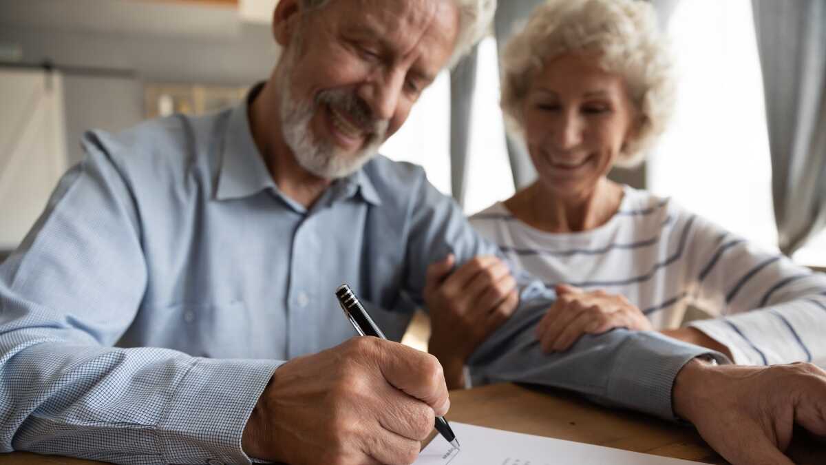 Egenföretagare kan skydda sina familjemedlemmar med avtalet som gör att de kan fortsätta att bidra även om de stänger