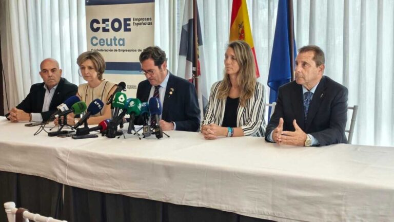 ATA och CEOE försvarar Ceuta: "egenföretagare kan inte komma åt sina egna lager eller lokaler"

