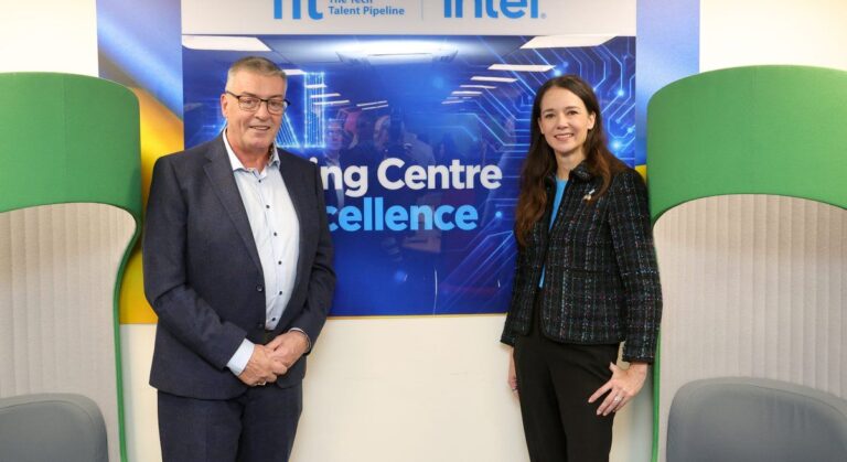 FIT och Intel går ihop för att utveckla AI-kunskaper bland Irlands arbetsstyrka
